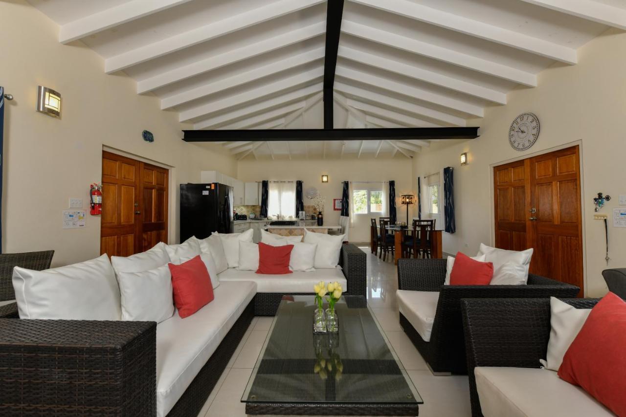 Villa Swiss Paradise With Private Pool Palm Beach ภายนอก รูปภาพ